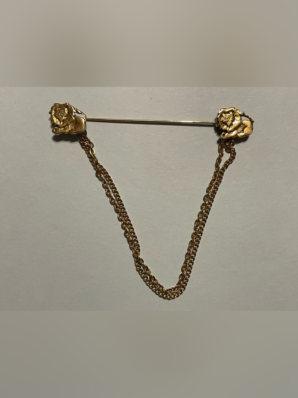 Signed Anne Klein Lion Stick Pin Chain Gold Tone Brooch #9327